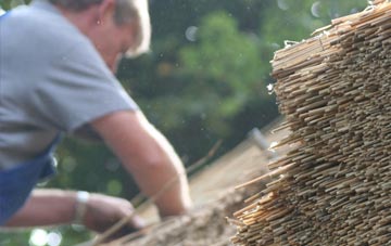 professional Quarry Hill thatchers